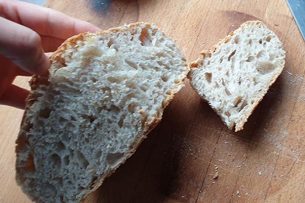 Kruh sa prirodnim kvasom