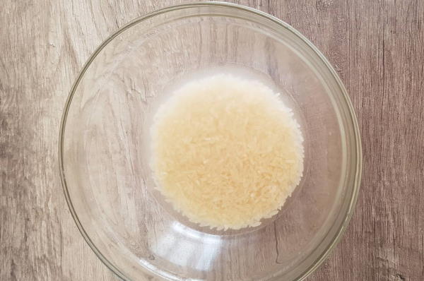 Jednostavna slatka riža na mlijeku