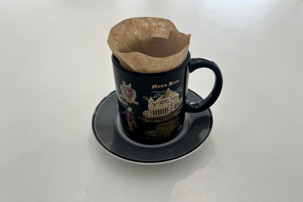 Kako napraviti filter kavu bez aparata