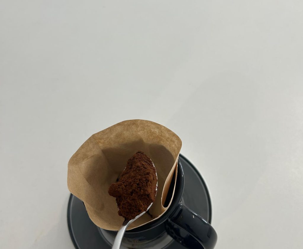 Kako napraviti filter kavu bez aparata